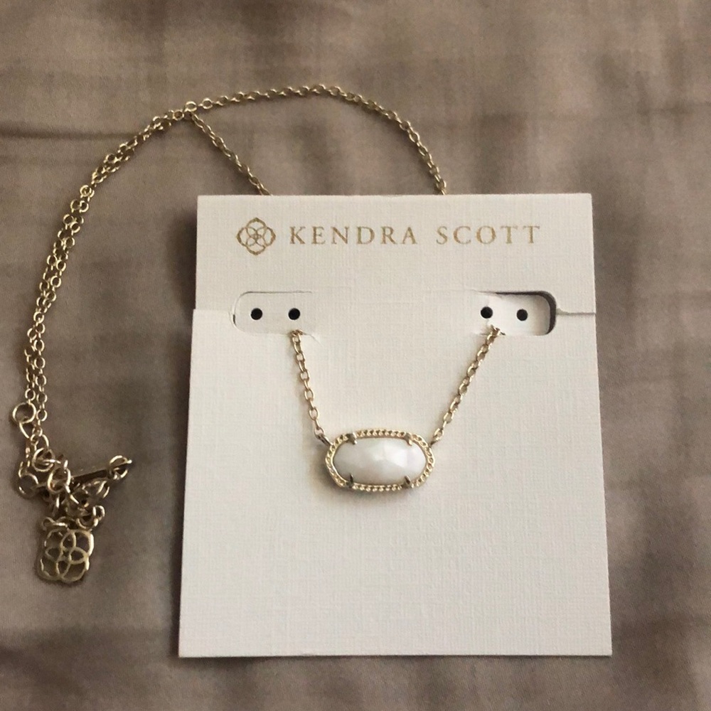 Kendra Scott Necklace
